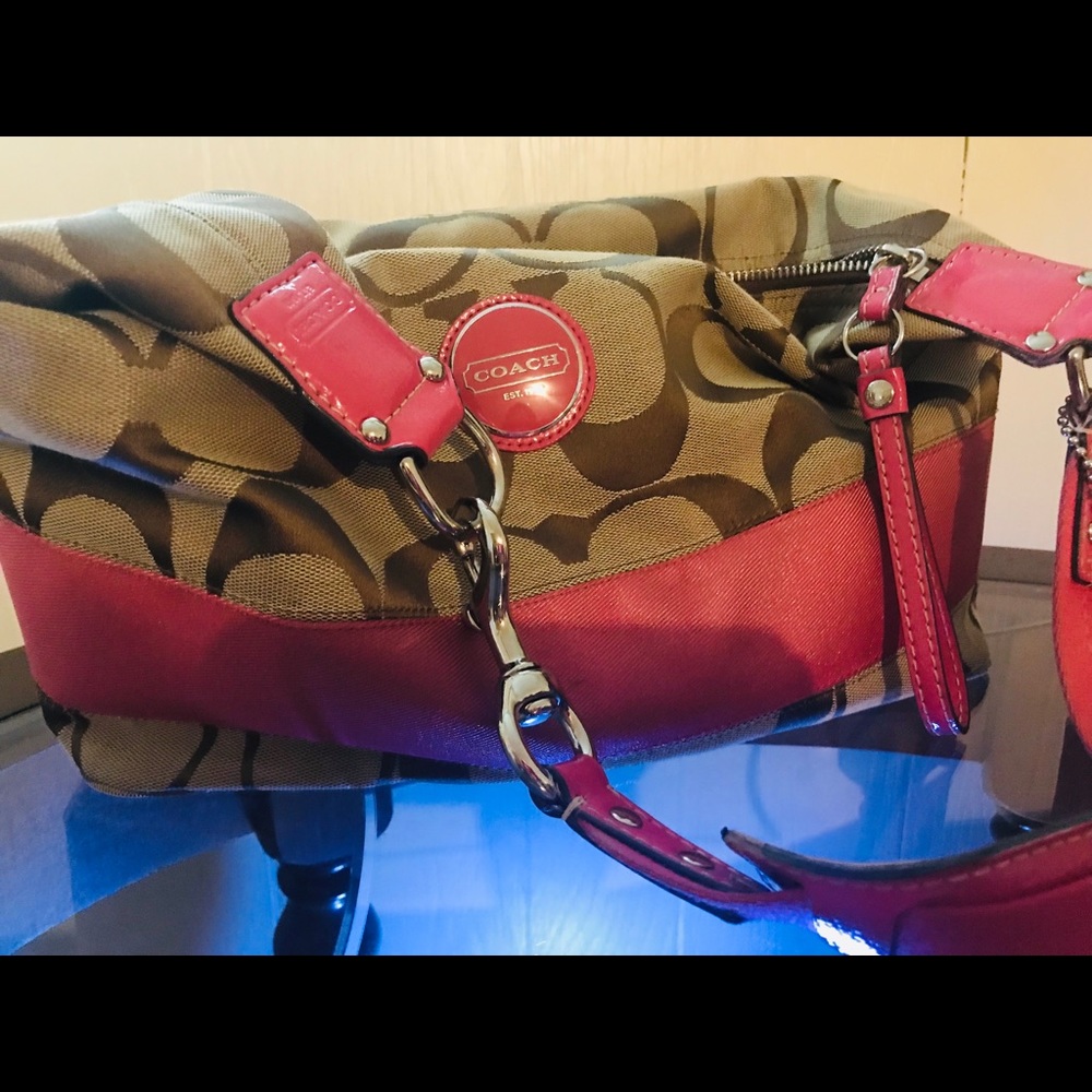 Coach monogram hobo bag